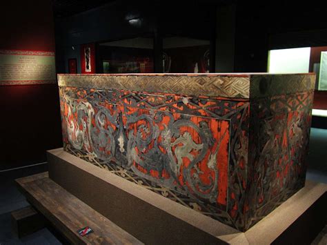 The Ancient Tombs of Mawangdui: A Journey Through Time and Imperial Secrets!