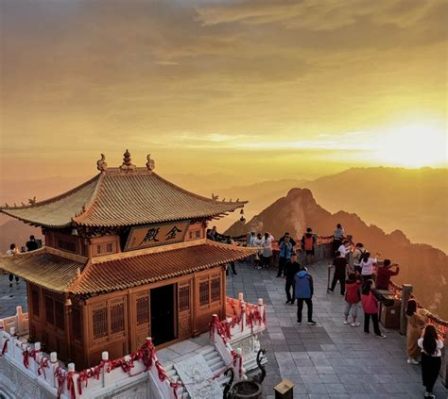 Baiyun Mountain Scenic Area: Enchanting Views and Tranquil Escapes!