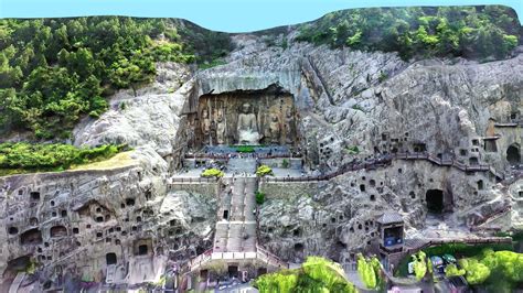 Den magiska Longmen-grottskogen - Ett fascinerande avtryck av historia och natur!